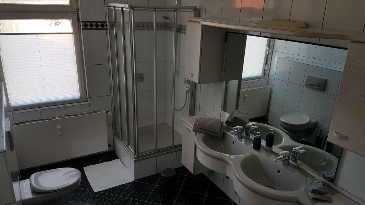 Zimmervermietung Muelheim Mulheim an der Ruhr Bagian luar foto